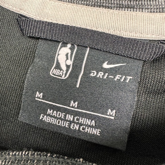 Nike Chicago Bulls Engineered Crewneck Pullover Team Issued AV1380 Men's Size M - Picture 4 of 13